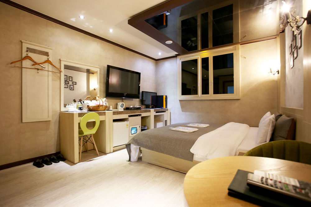Ost Hotel Chuncheon Exterior foto